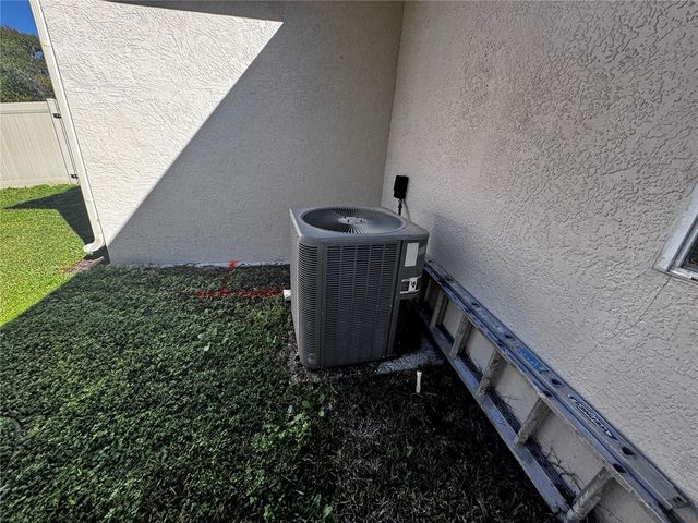 2413 EAGLE TRACE DR, Kissimmee, FL 34746