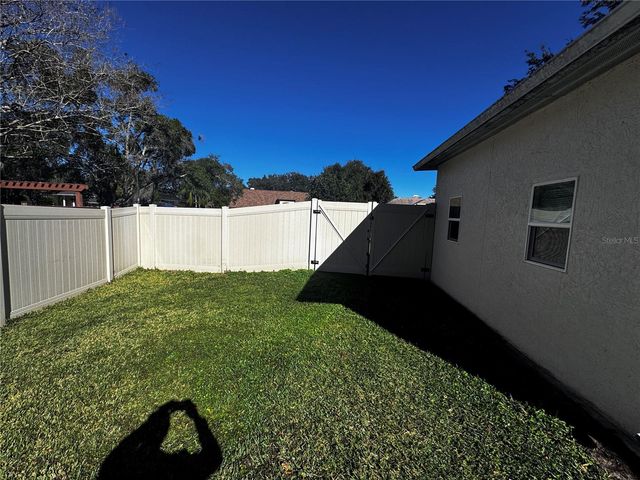 2413 EAGLE TRACE DR, Kissimmee, FL 34746