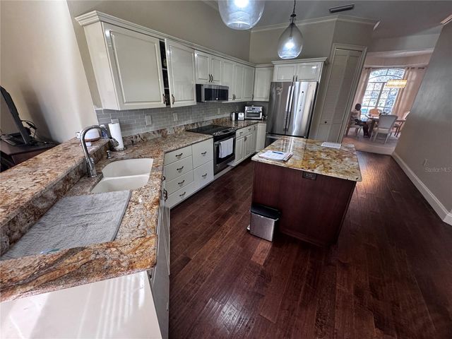 2413 EAGLE TRACE DR, Kissimmee, FL 34746