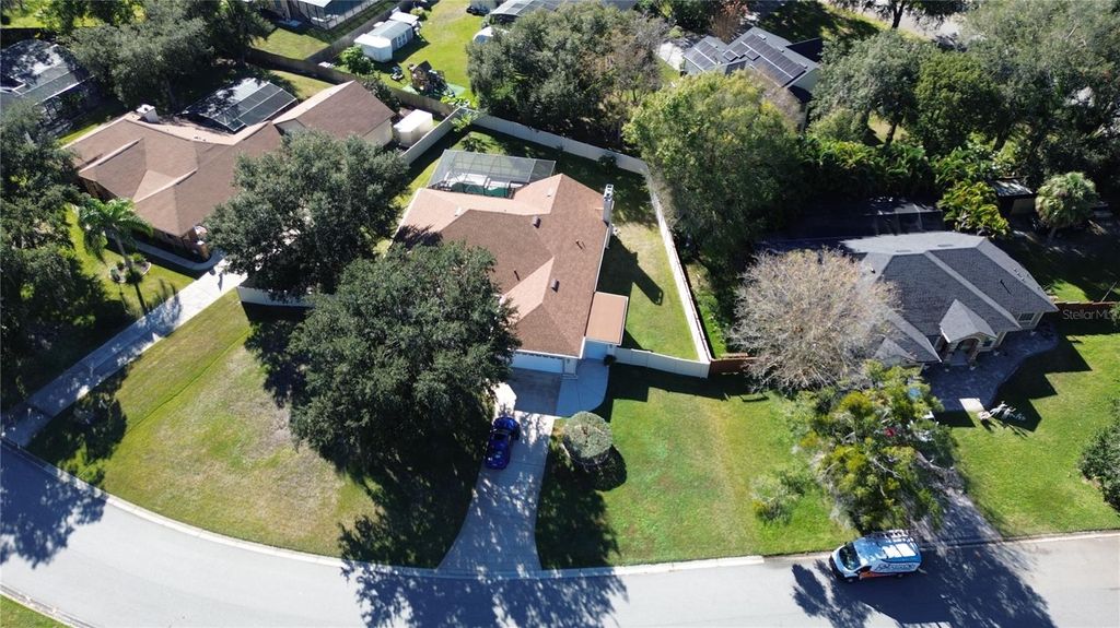 2413 EAGLE TRACE DR, Kissimmee, FL 34746