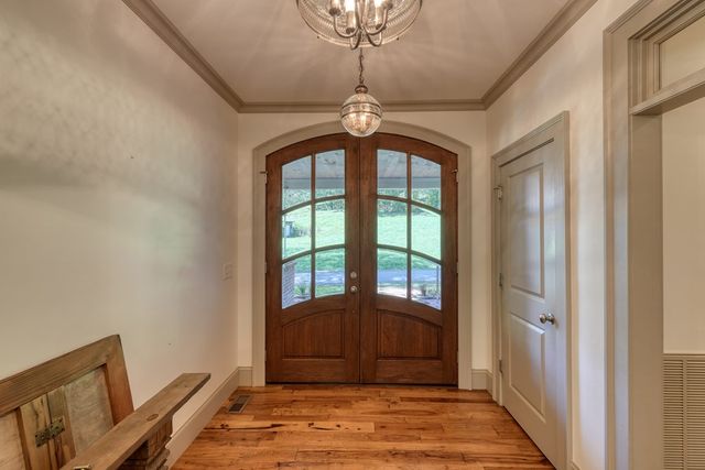 609 Cypress Pointe Lane, Hayesville, NC 28904