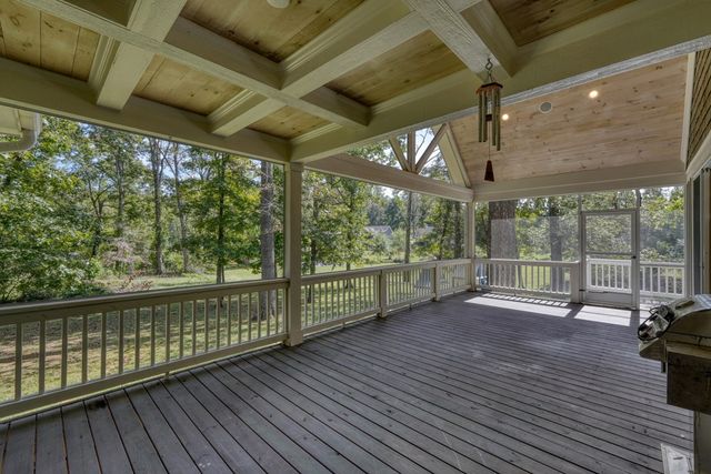 609 Cypress Pointe Lane, Hayesville, NC 28904