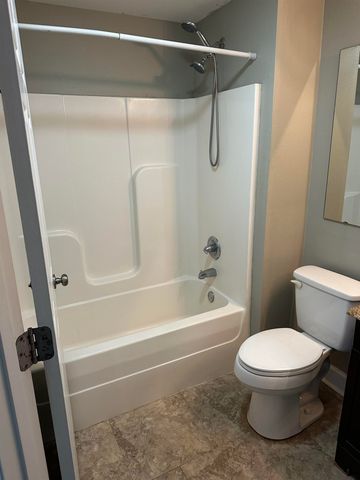 229 S Lipona Rd Apt C, Tallahassee, FL 32304