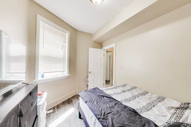 3046 W Polk Street, Chicago, IL 60612