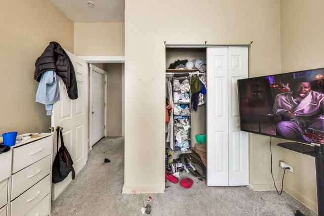 3046 W Polk Street, Chicago, IL 60612
