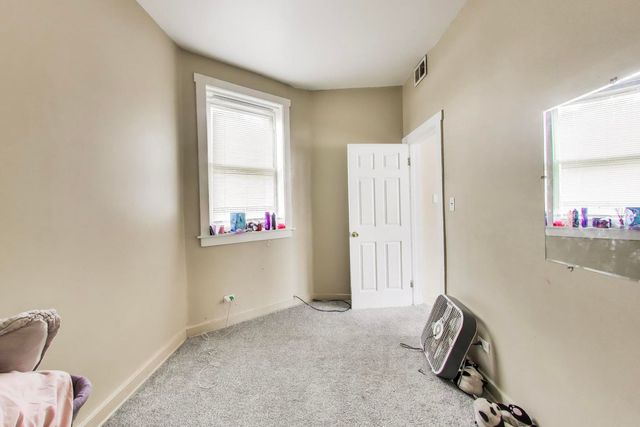 3046 W Polk Street, Chicago, IL 60612