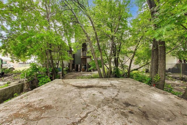 3046 W Polk Street, Chicago, IL 60612