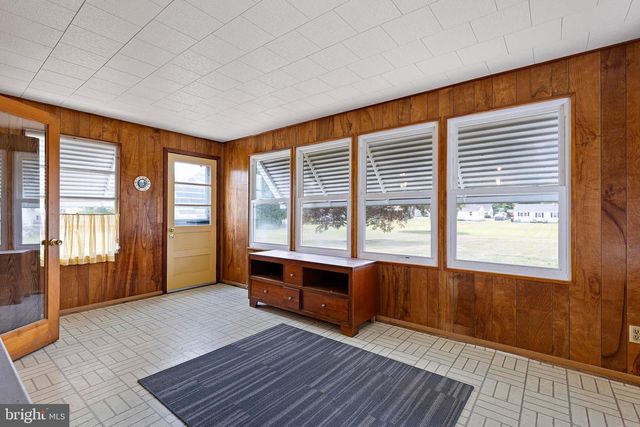 107 N REED ST, Clayton, DE 19938