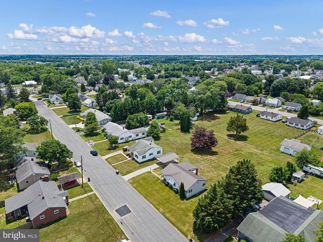 107 N REED ST, Clayton, DE 19938