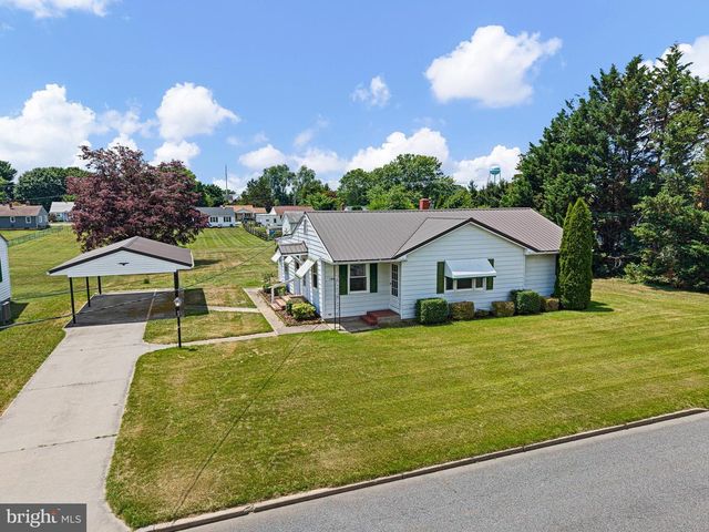 107 N REED ST, Clayton, DE 19938