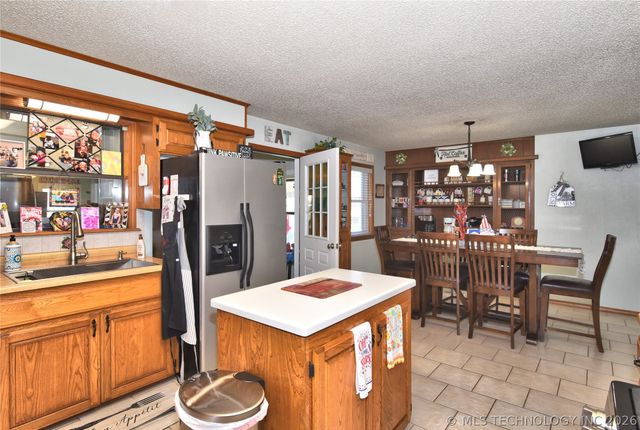 1101 N Taylor Avenue, Wagoner, OK 74467