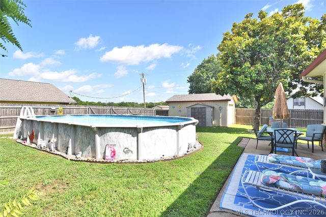 1101 N Taylor Avenue, Wagoner, OK 74467