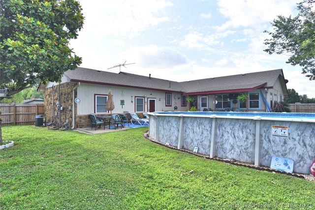 1101 N Taylor Avenue, Wagoner, OK 74467