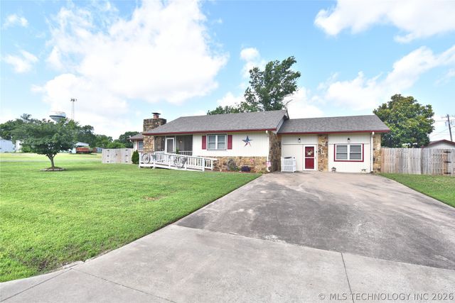 1101 N Taylor Avenue, Wagoner, OK 74467