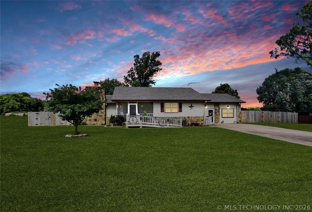 1101 N Taylor Avenue, Wagoner, OK 74467