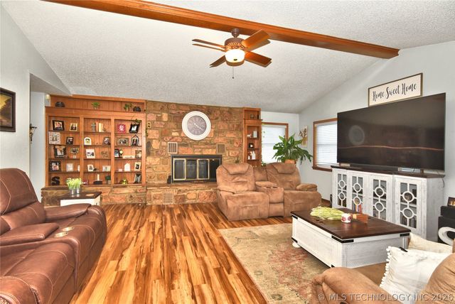 1101 N Taylor Avenue, Wagoner, OK 74467