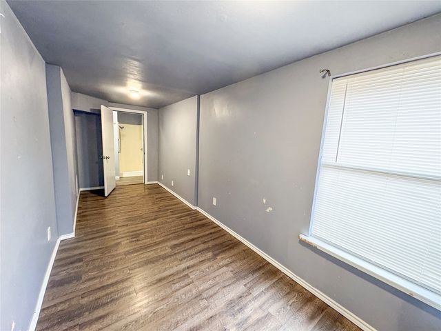 528 W Florence, Denison, TX 75020