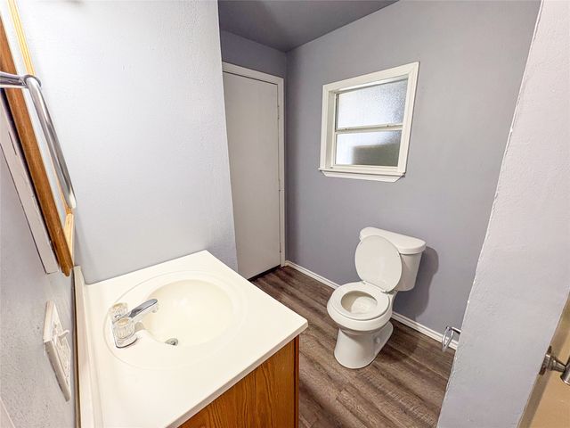 528 W Florence, Denison, TX 75020