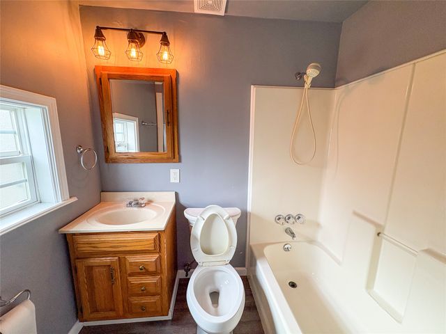 528 W Florence, Denison, TX 75020