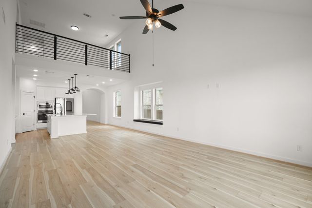 8009 Copper Prairie BND, Lago Vista, TX 78645