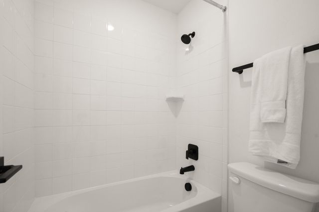 8009 Copper Prairie BND, Lago Vista, TX 78645