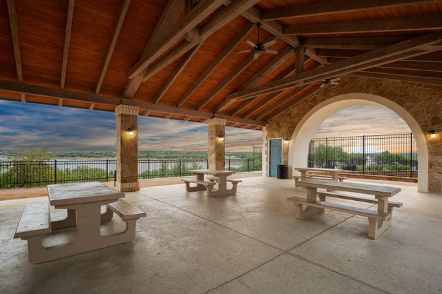 8009 Copper Prairie BND, Lago Vista, TX 78645