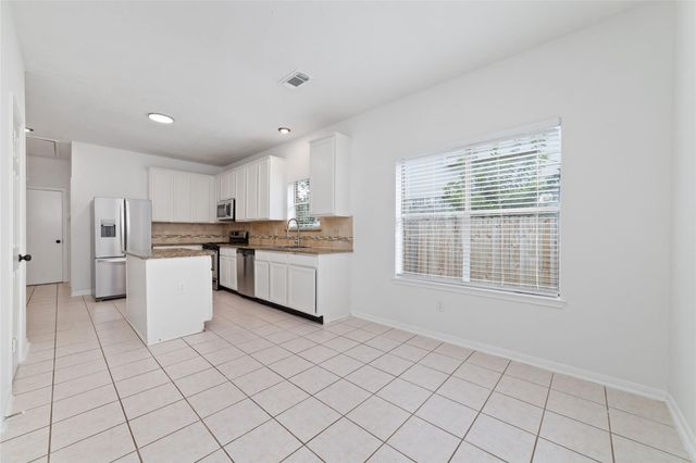 4211 Torrey Creek Lane, Houston, TX 77014