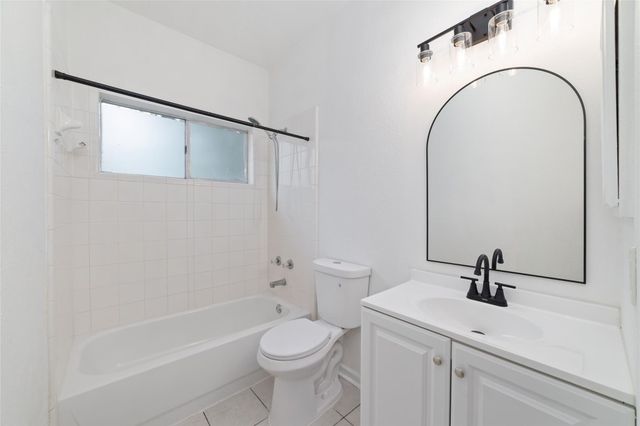 4211 Torrey Creek Lane, Houston, TX 77014