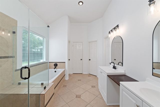 4211 Torrey Creek Lane, Houston, TX 77014