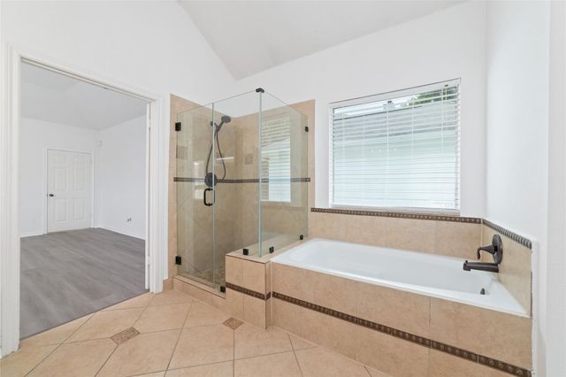 4211 Torrey Creek Lane, Houston, TX 77014