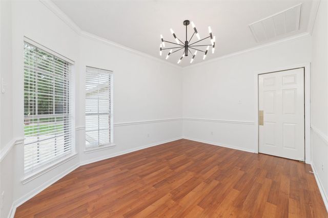4211 Torrey Creek Lane, Houston, TX 77014