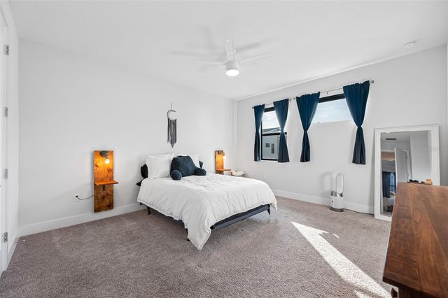 1171 25TH LANE N, St Petersburg, FL 33713