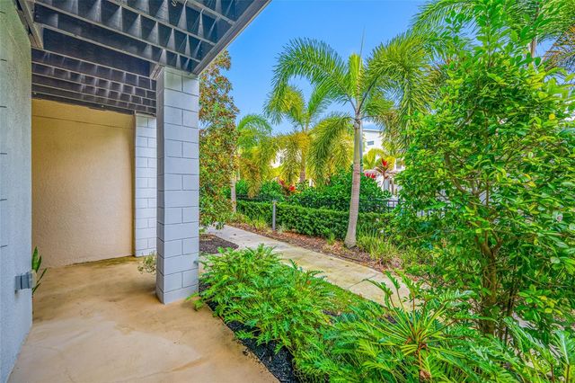 1171 25TH LANE N, St Petersburg, FL 33713