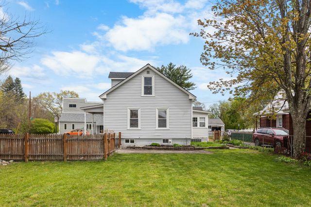 4 Master Street, Manchester, NH 03102