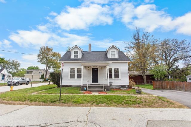 4 Master Street, Manchester, NH 03102