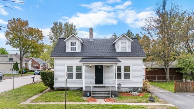 4 Master Street, Manchester, NH 03102