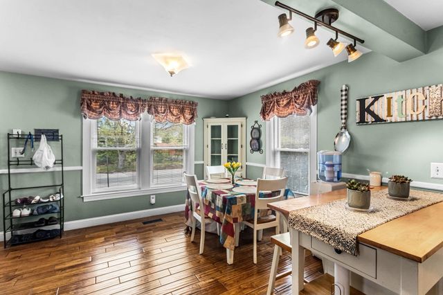4 Master Street, Manchester, NH 03102