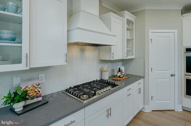 10103 SHENANDOAH LN, White Plains, MD 20695