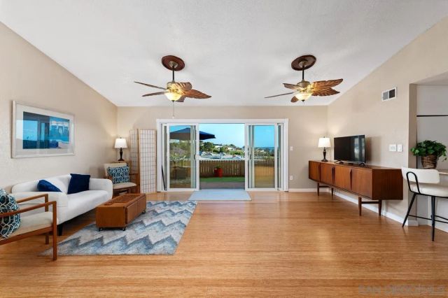 3197 Wayne Ln, San Diego, CA 92117