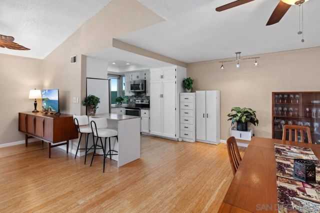 3197 Wayne Ln, San Diego, CA 92117