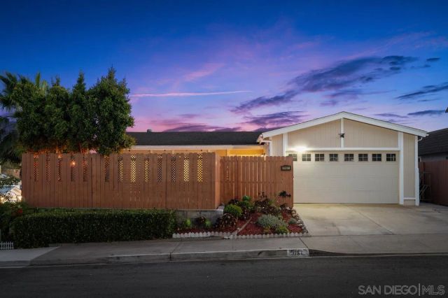 3197 Wayne Ln, San Diego, CA 92117
