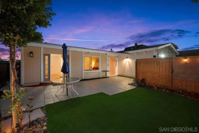 3197 Wayne Ln, San Diego, CA 92117
