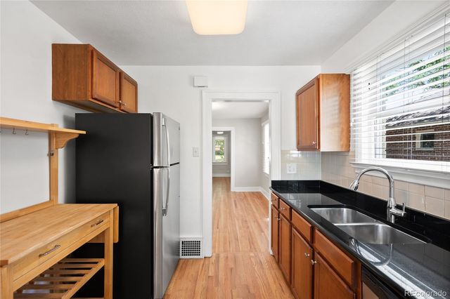 1423 S University Boulevard, Denver, CO 80210