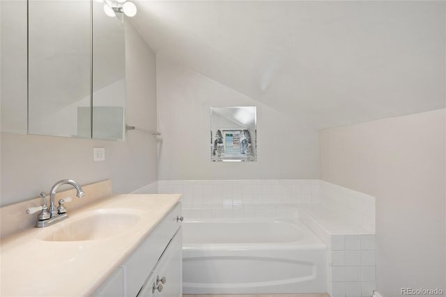 1423 S University Boulevard, Denver, CO 80210