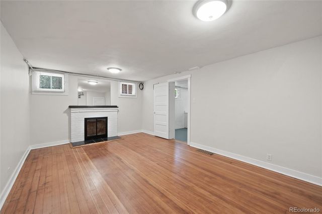 1423 S University Boulevard, Denver, CO 80210