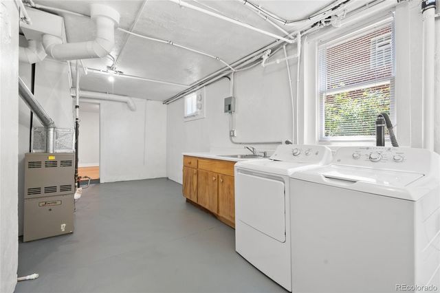 1423 S University Boulevard, Denver, CO 80210