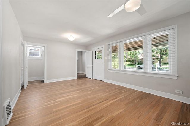 1423 S University Boulevard, Denver, CO 80210