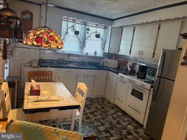 2860 SELLERS ST, Philadelphia, PA 19137