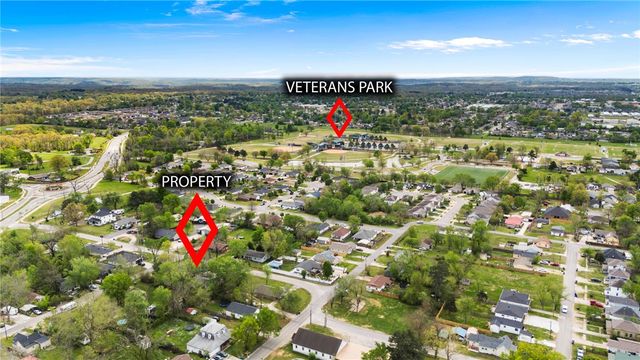 429 E Mulberry, Rogers, AR 72756