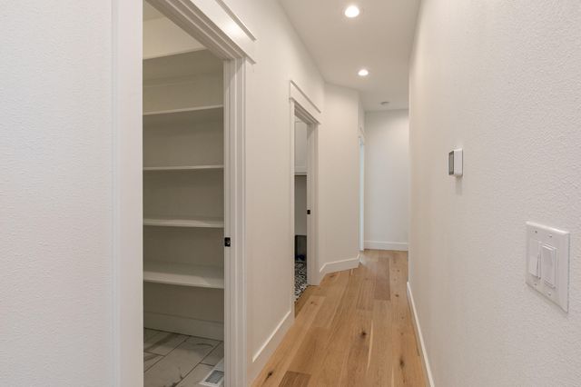 4818 E Silverado Road, Springfield, MO 65802